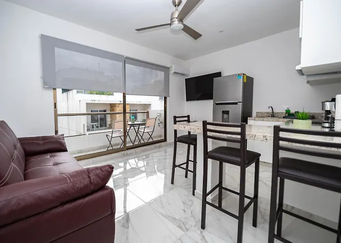 5ta Lia - Modern Steps Away From 5th Av And Close To The